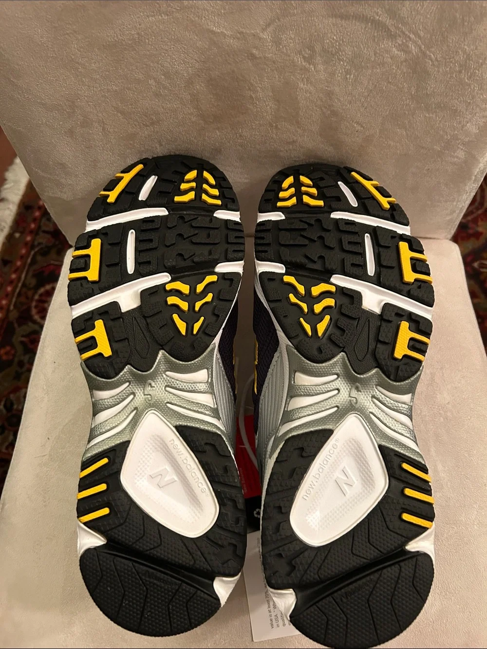 New Balance Men’s black, Gray & Yellow Sneakers